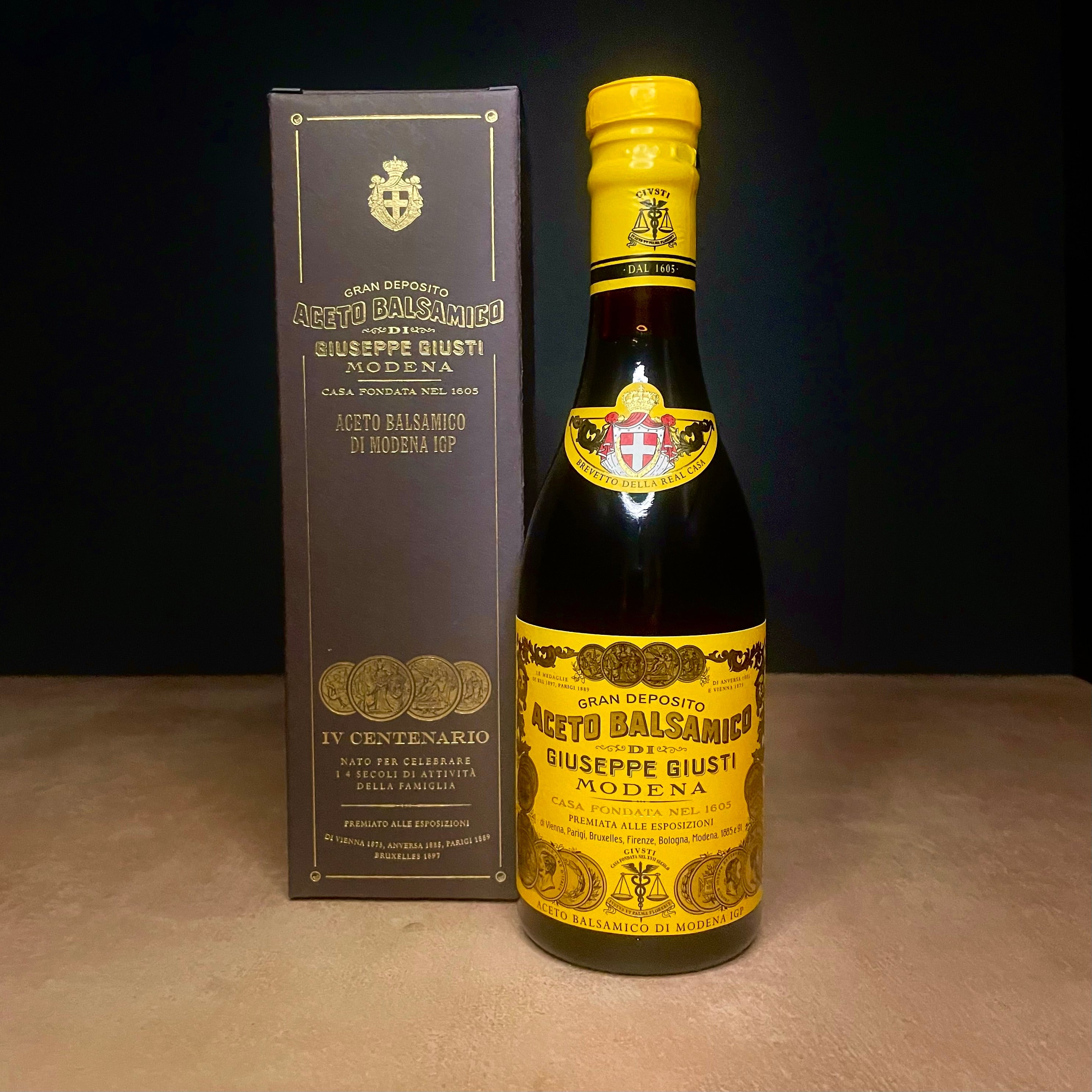 Giuseppe Guisti 4 Gold Medals Balsamic Vinegar Of Modena I.G.P 250ml Olives&Oils(O&O)